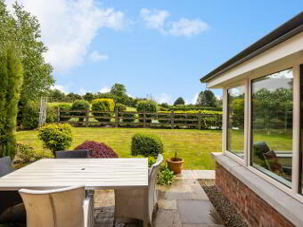 10 Governors Gate Meadow, Hillsborough, BT26 6FY photo 4