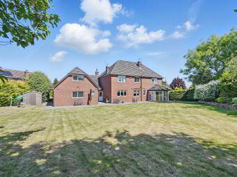 8 Carnesure Manor, Comber, Newtownards, BT23 5SJ photo 4