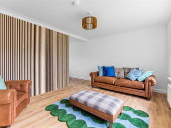Fully Renovated, 6 Plantation Avenue, Lisburn, BT27 5BL photo 2