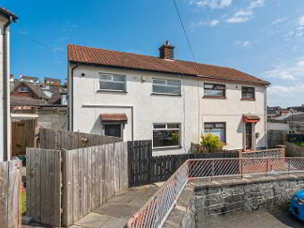 18 Slievemore Avenue, Newtownards, BT23 8JT photo 4