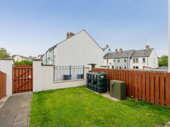 3 Wicket Lane, Saintfield, BT24 7FJ photo 4