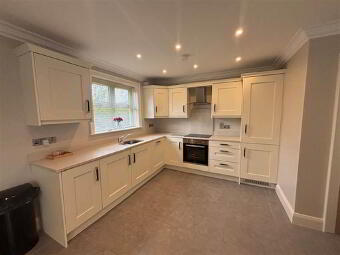 6 Ard Brid, Newry, BT35 6FA photo 3