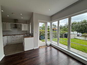 26 Mill Road, Saintfield, BT24 7FF photo 3