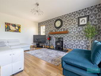 11a Chapel Road, Glenavy, Crumlin, BT29 4LY photo 2