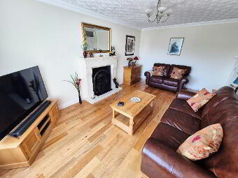 44 Liffock Avenue, Castlerock, Coleraine, BT51 4DF photo 2
