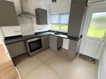 32 Skipperstone Drive, Bangor, BT19 7HU photo 2