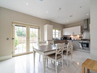 6 Bracken Hill Avenue, Ballymaconaghy Road, Belfast, BT8 6ZS photo 3