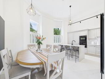 Apt 4 Pavilion, 8 Shaw's Bridge, Belvoir Park photo 2