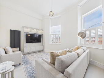 Apt 4 Pavilion, 8 Shaw's Bridge, Belvoir Park photo 3