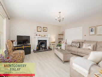 12 Clover Brae, Enniskillen, BT74 4AB photo 3