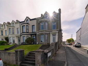 4 Upper Clifton, Bangor, BT20 5HG photo 3