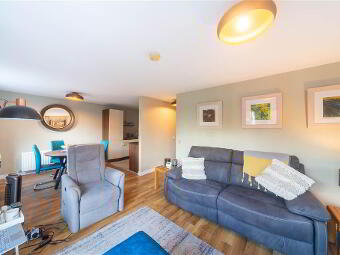 37 Luna Building, Dunmurry, Belfast, BT17 9FP photo 4