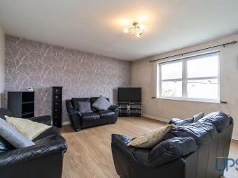 Apt 11, 15 St. Annes Road, Blacks Road, Belfast, BT10 0PQ photo 2
