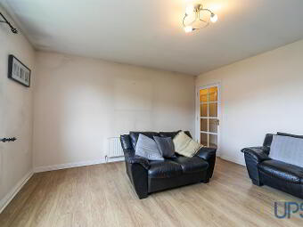 Apt 11, 15 St. Annes Road, Blacks Road, Belfast, BT10 0PQ photo 3