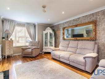 10 Lagmore View Way, Stewartstown Road, Dunmurry, Belfast, BT17 0FP photo 4