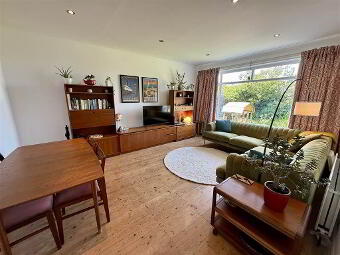 32 Moyne Park, Gilnahirk, Belfast, BT5 7QT photo 3
