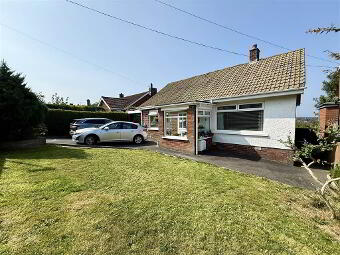 32 Moyne Park, Gilnahirk, Belfast, BT5 7QT photo 2