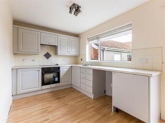 7 Lord Warden's Green, Bangor, BT19 1YR photo 3