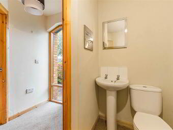 5 Shaftesbury Road, Bangor, BT20 3GB photo 4