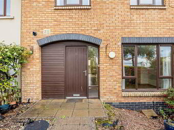 5 Shaftesbury Road, Bangor, BT20 3GB photo 2