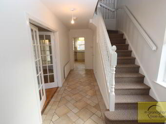 20 Mount Eagles Park, Dunmurry, Belfast, BT17 0GU photo 3