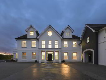 38 Ballymenoch Road, Holywood, BT18 0HN photo 2