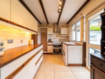 10 Cranley Gardens, Bangor, BT19 7EZ photo 3