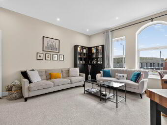 Apartment 1 322 Upper Newtownards Road, Ballyhackamore, Belfast, BT4 3EX photo 4