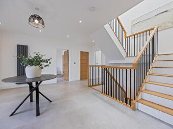 Quarry Manor, 9 Middle Braniel Road, Belfast, BT5 7TU photo 4