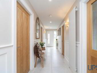 21 Corrina Avenue, Upper Dunmurry Lane, Dunmurry, Belfast, BT17 0HR photo 2