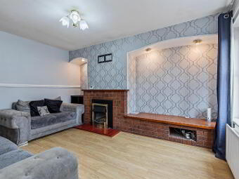 25 Aitnamona Crescent, Monagh Bypass, Belfast, BT11 8PN photo 4