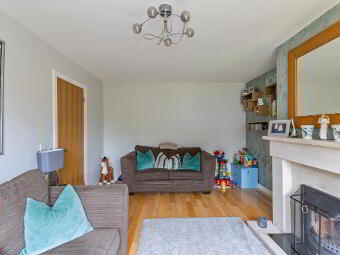 75 Earlsfort, Moira, BT67 0LY photo 3