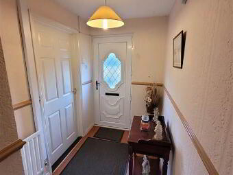 24 Glebetown Drive photo 3