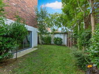 21 Wellington Park, Malone, Belfast, BT9 6DL photo 4