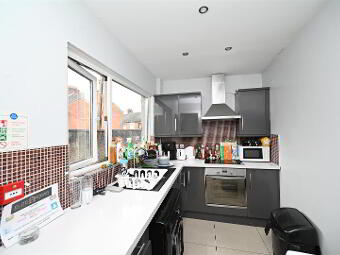 21 Chadwick Street, Belfast, BT9 7FB photo 3