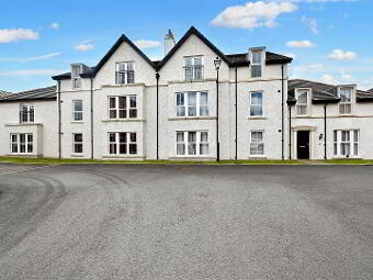 Apt 6, 15 Ballantine Square, Lisburn, BT27 5FU photo 4