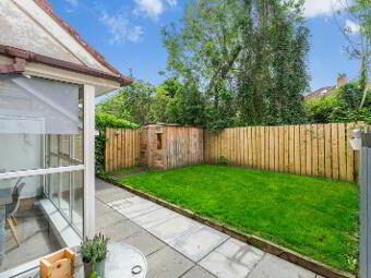 27 Castleview Cottage Gardens, Belfast, BT5 7FP photo 4