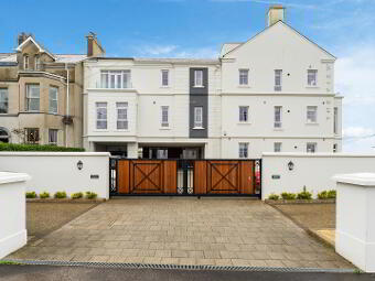 Apt 5 The View, 18 Warren Road, Donaghadee, BT21 0DT photo 2