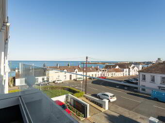 Apt 5 The View, 18 Warren Road, Donaghadee, BT21 0DT photo 4