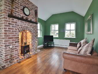12b Rock Lane, Aghalee, BT67 0AX photo 2