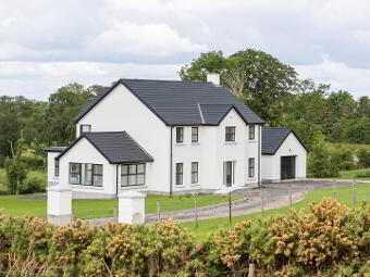 26 Tullywest Road, Nutts Corner, BT29 4SP photo 2