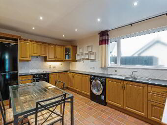94 Shore Road, Ballyhalbert, Newtownards, BT22 1BJ photo 4