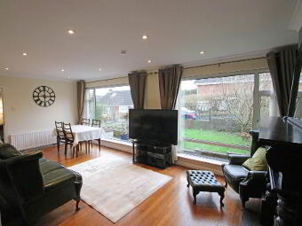 7 Cairnshill Green, Four Winds, Belfast, BT8 6RN photo 2