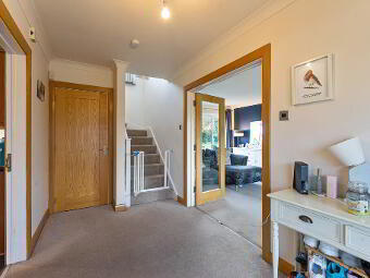 19 James Mount, Bangor, BT20 4NR photo 3