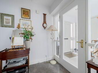 Apt 4, Wood Lodge, Croft Road, Holywood, BT18 0QB photo 3