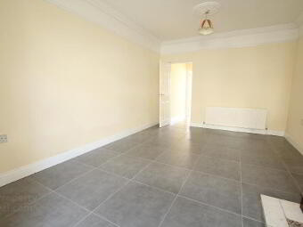 60 Princes Street, Lurgan, BT67 9DD photo 3