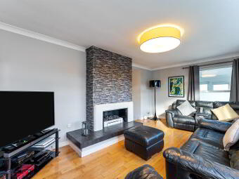16 Londonderry Gardens, Comber, Newtownards, BT23 5EZ photo 2