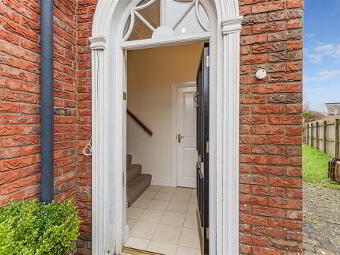 30 The Old Stables, Ballinderry Lower, Lisburn, BT28 2FY photo 2