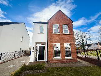 Photo 1 of 2a Birch Hill, Altnagelvin, L’derry