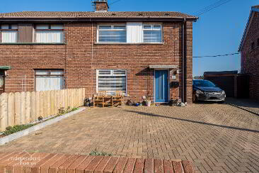 Photo 1 of 16 Alexandra Crescent, Larne